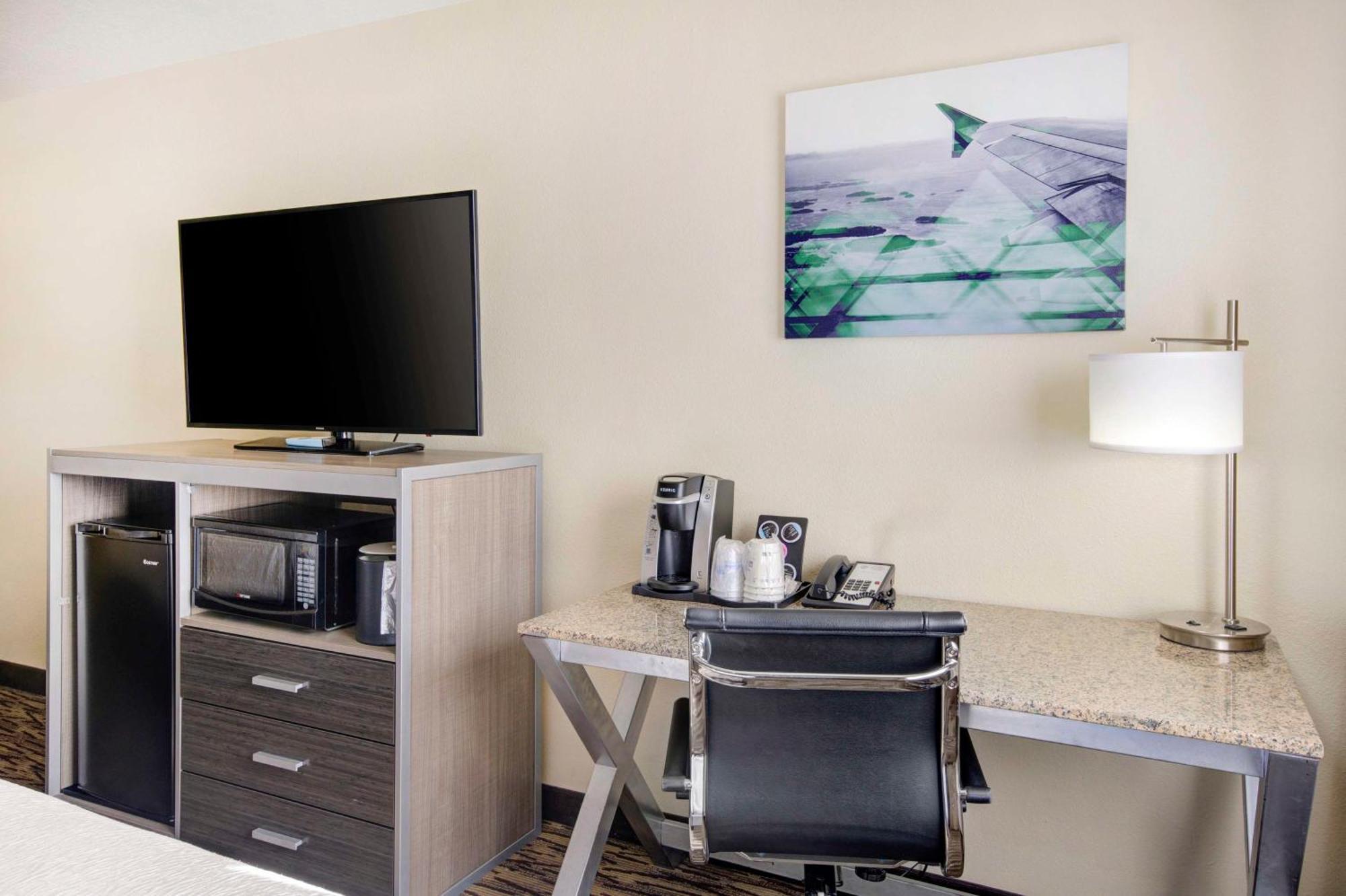 Best Western Plus Peppertree Airport Inn Airway Heights Exteriör bild