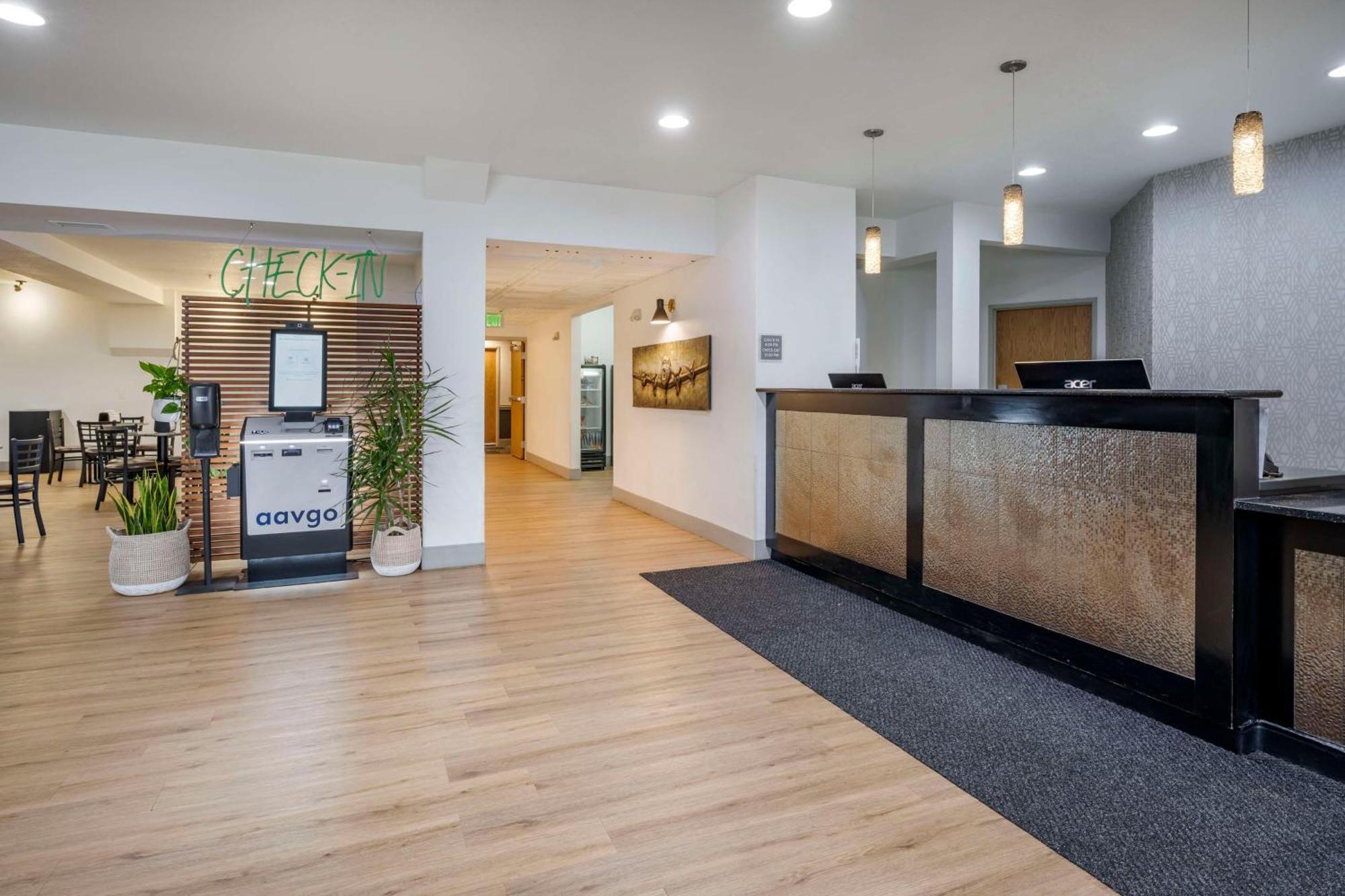Best Western Plus Peppertree Airport Inn Airway Heights Exteriör bild